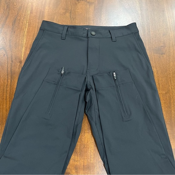 Rhone Commuter Slim Fit Joggers Size 28 - Picture 3 of 9